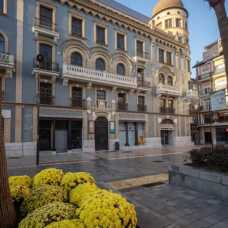 Conjunto De Apartamentos Antiguo Palacio Hotel Paris Huelva Exterior photo